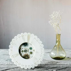 Graham & Green White Doily Round Bone Frame